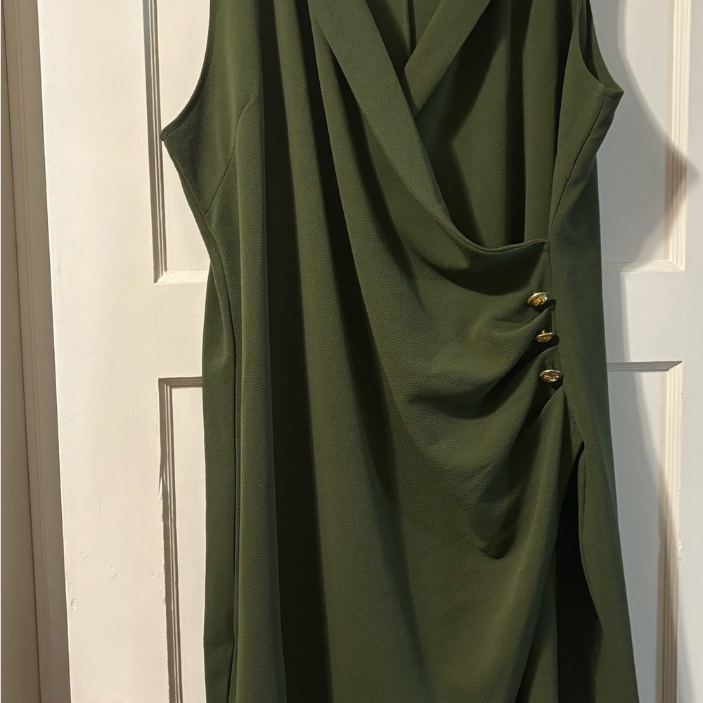Almost Famous Green Asymmetrical Sheath Dress